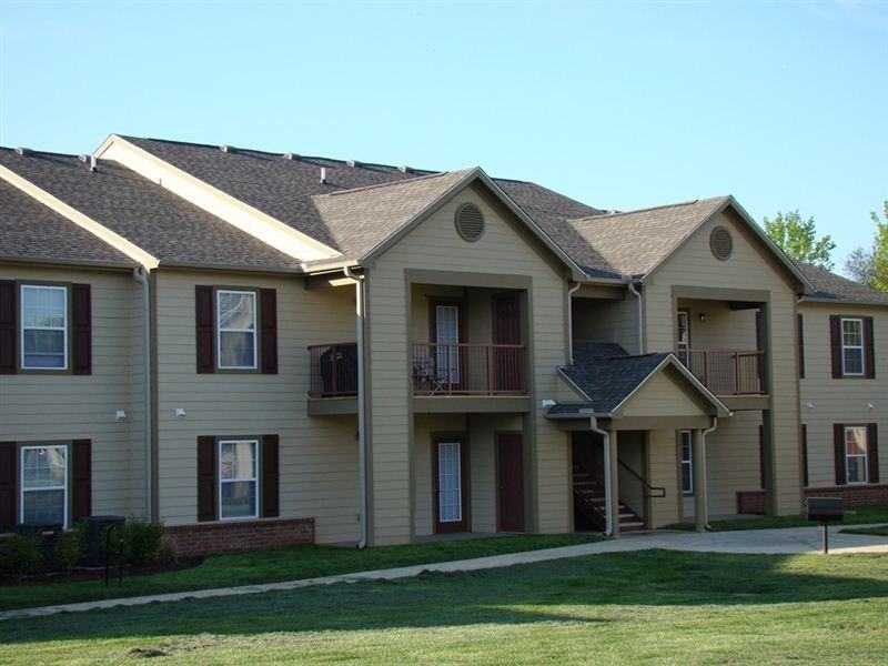 Cane Creek Apartments - Photo 3 of 8