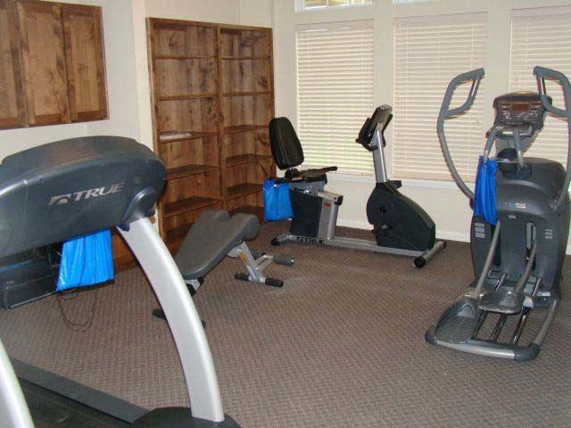 Westside Apartments - Photo 3 of 11