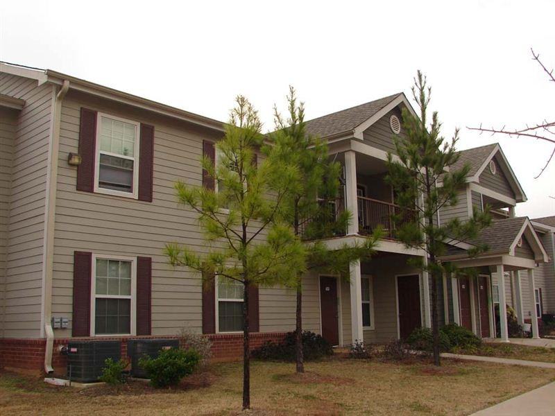 Mill Creek Village Apartments - Photo 3 of 9