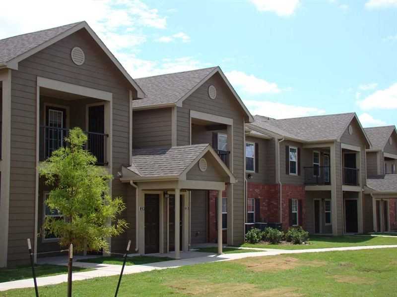 Roosevelt Park Apartments - Photo 3 of 9