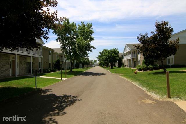 Northern Pines Apartments - Photo 3 of 17