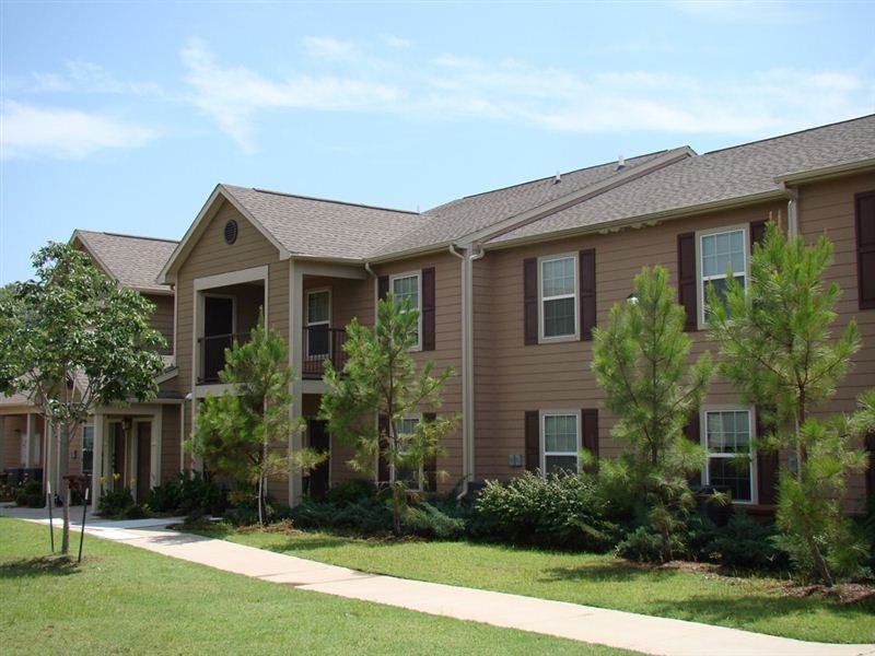 Sterling Park Apartments I and II - Photo 3 of 9
