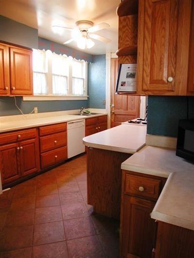 502 Douglas Ave - Photo 3 of 8