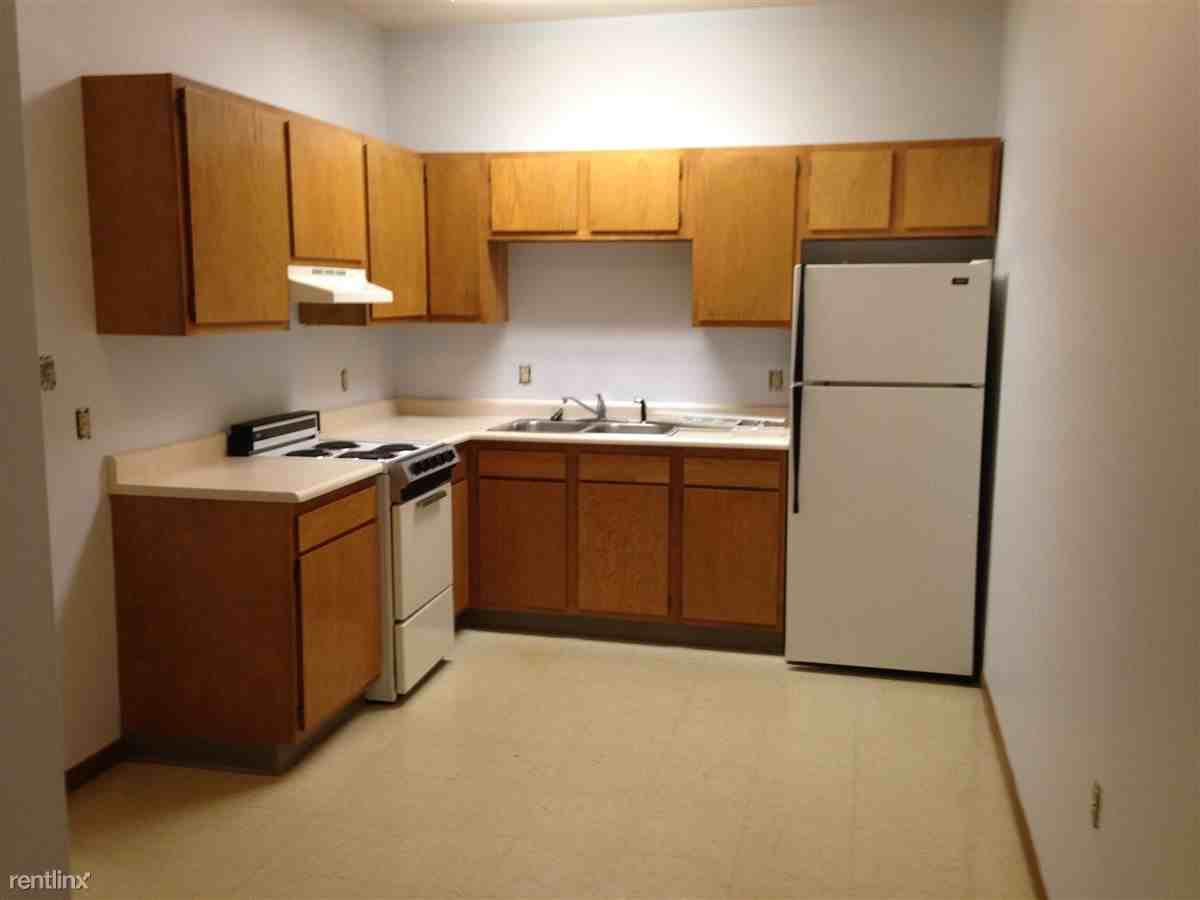 Blume Alumni Apartments - Photo 3 of 11