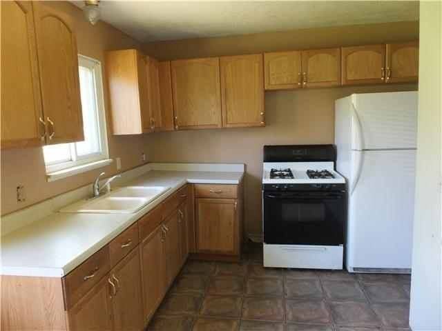 3312 Danbury Crossroad St - Photo 2 of 10