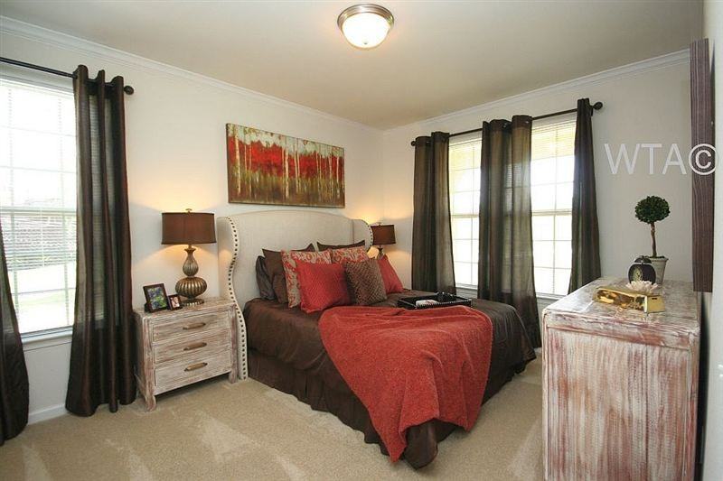 Highway 90 and Fm 211 - Photo 3 of 13