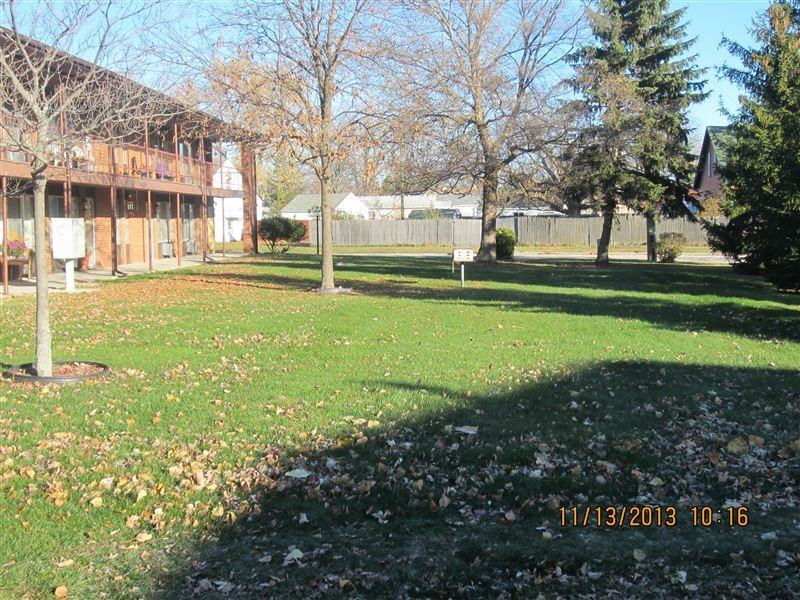 Belle River Apartments - Photo 3 of 17