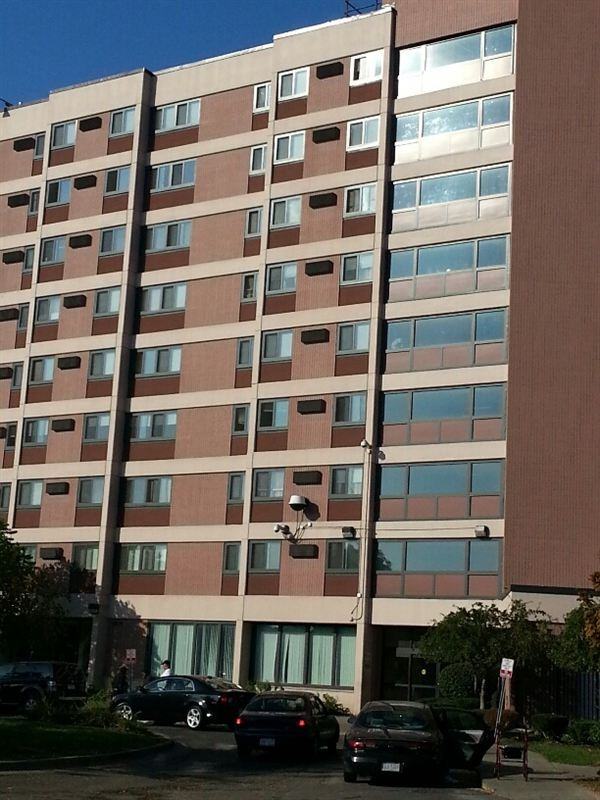 Warren West Apartments - Photo 2 of 2