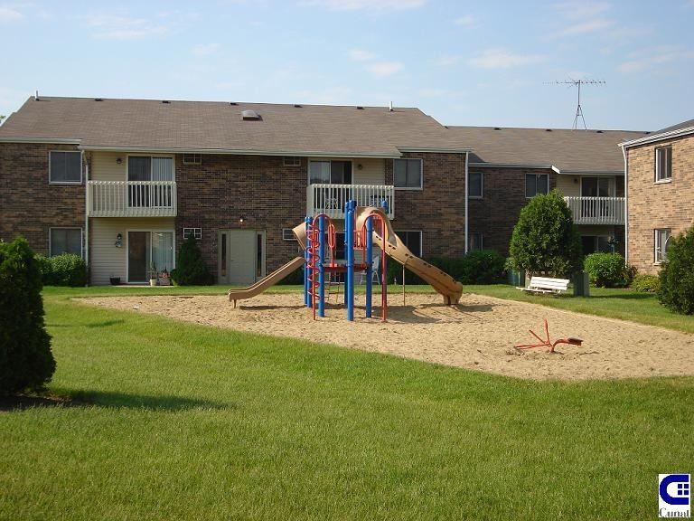 Fawn Ridge Trails Apartments - Photo 2 of 3