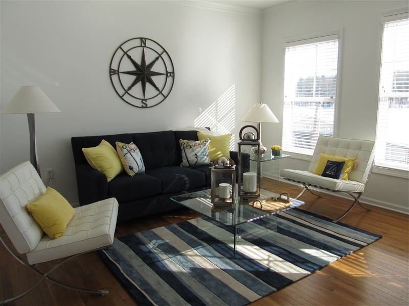 Metro View - Photo 2 of 10