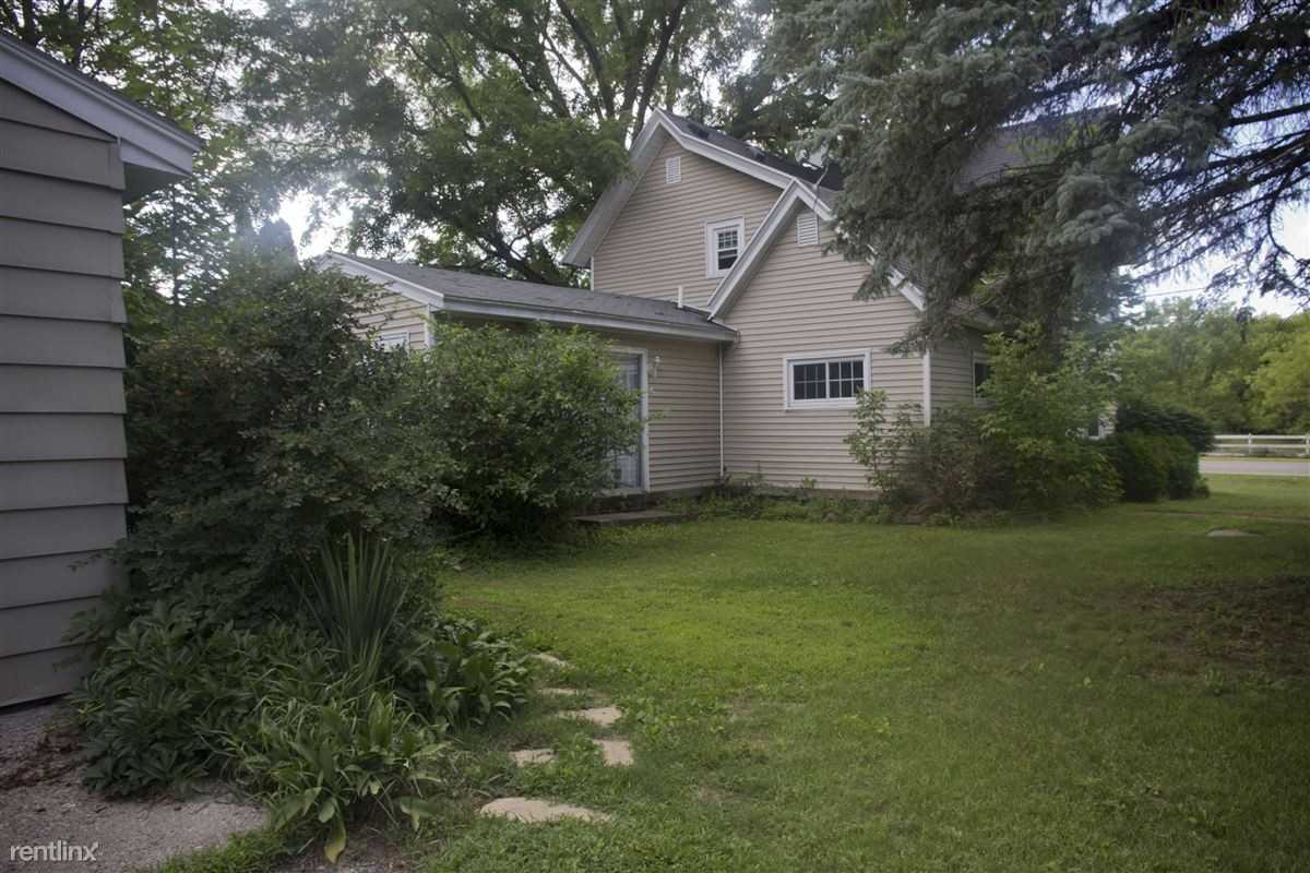 503 W Ellis St - Photo 2 of 11