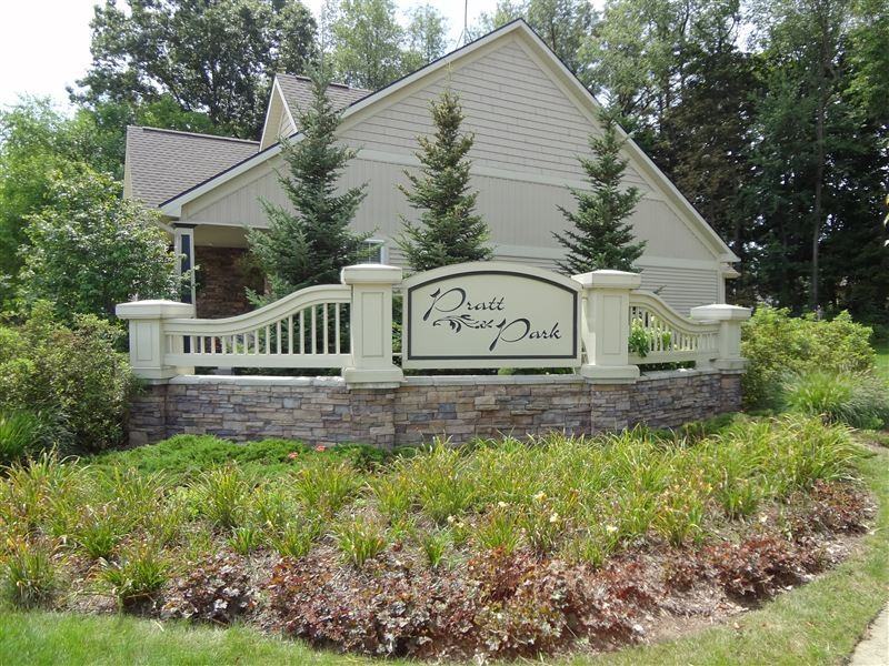 Pratt Park Townhomes - Photo 2 of 10