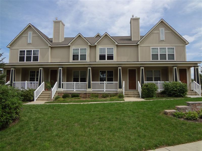 Pratt Park Townhomes - Photo 3 of 10