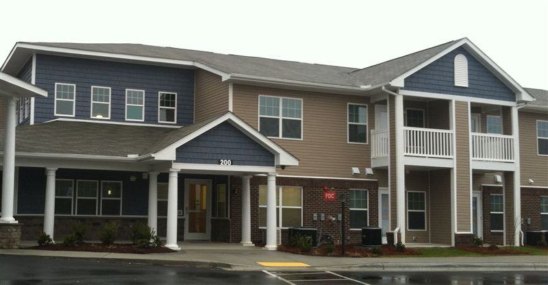 River Towne Manor Senior Apartment Homes - Photo 2 of 11