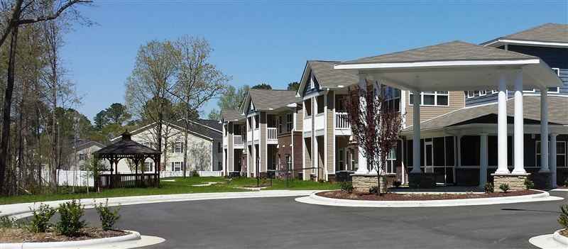 River Towne Manor Senior Apartment Homes - Photo 3 of 11