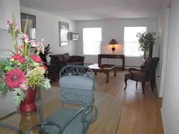 Hidden Pines Apartments 19800 Telegraph Rd, Detroit, MI 48219 Zumper