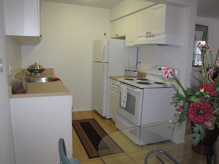 Hidden Pines Apartments - Photo 3 of 6