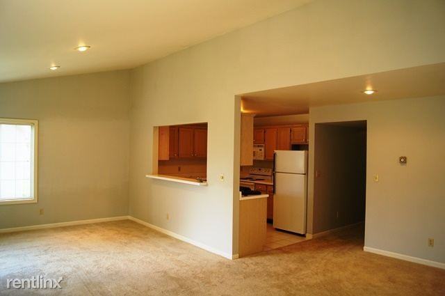 521 Beloit St - Photo 2 of 11