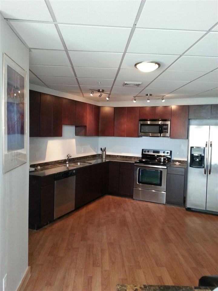 UA Towers Apartments - Photo 3 of 9