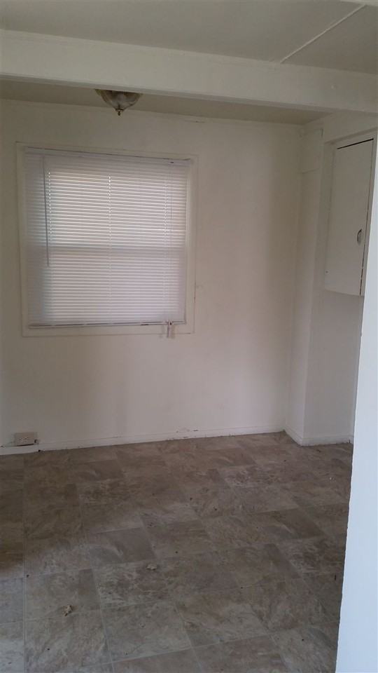 803 Holten St - Photo 3 of 9