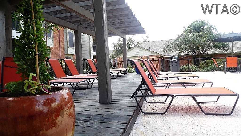 9200 North Plaza - Photo 3 of 10