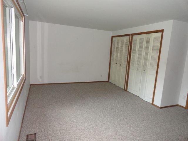 14393 Speaker Rd - Photo 3 of 5