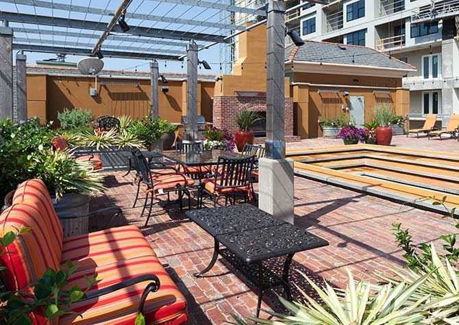 Hall @ Cole - Photo 3 of 10