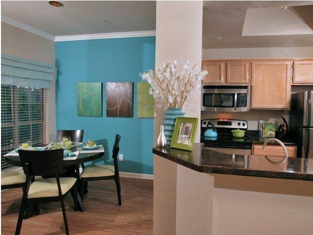 Lemmon @ Travis - Photo 3 of 14