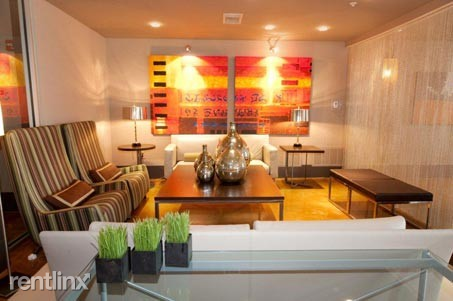 8100 Memorial Ln - Photo 2 of 8