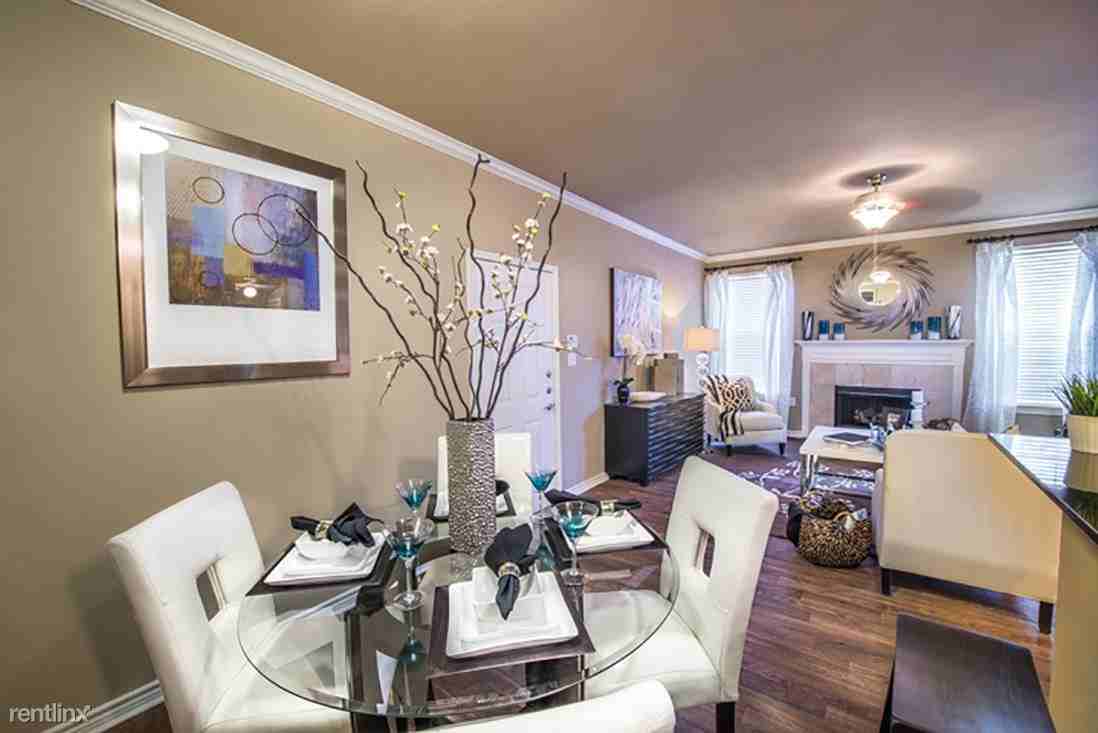 9603 Custer Rd - Photo 2 of 8