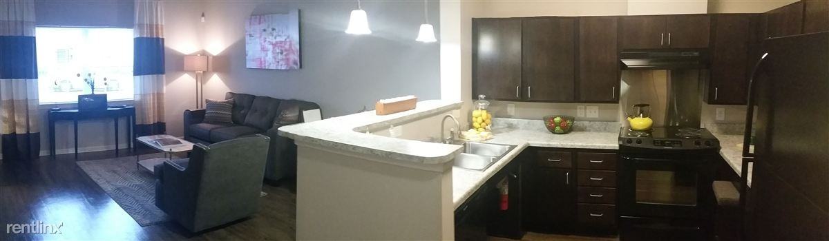 Clifton Square - Photo 2 of 6