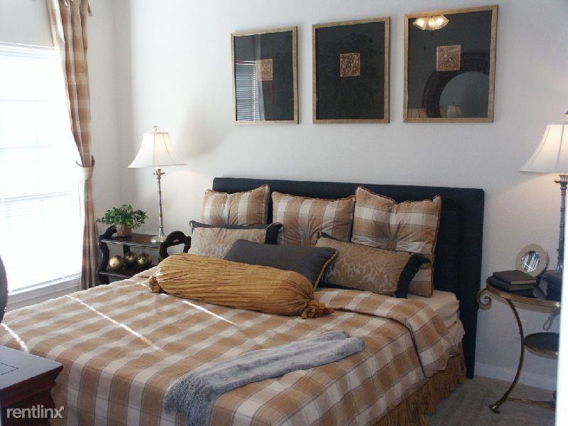 The cheapest apartment rentals for rent in Old West Austin