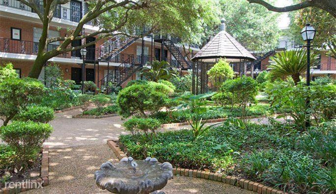 Allen Pkwy @ Dunlavy - Photo 2 of 7