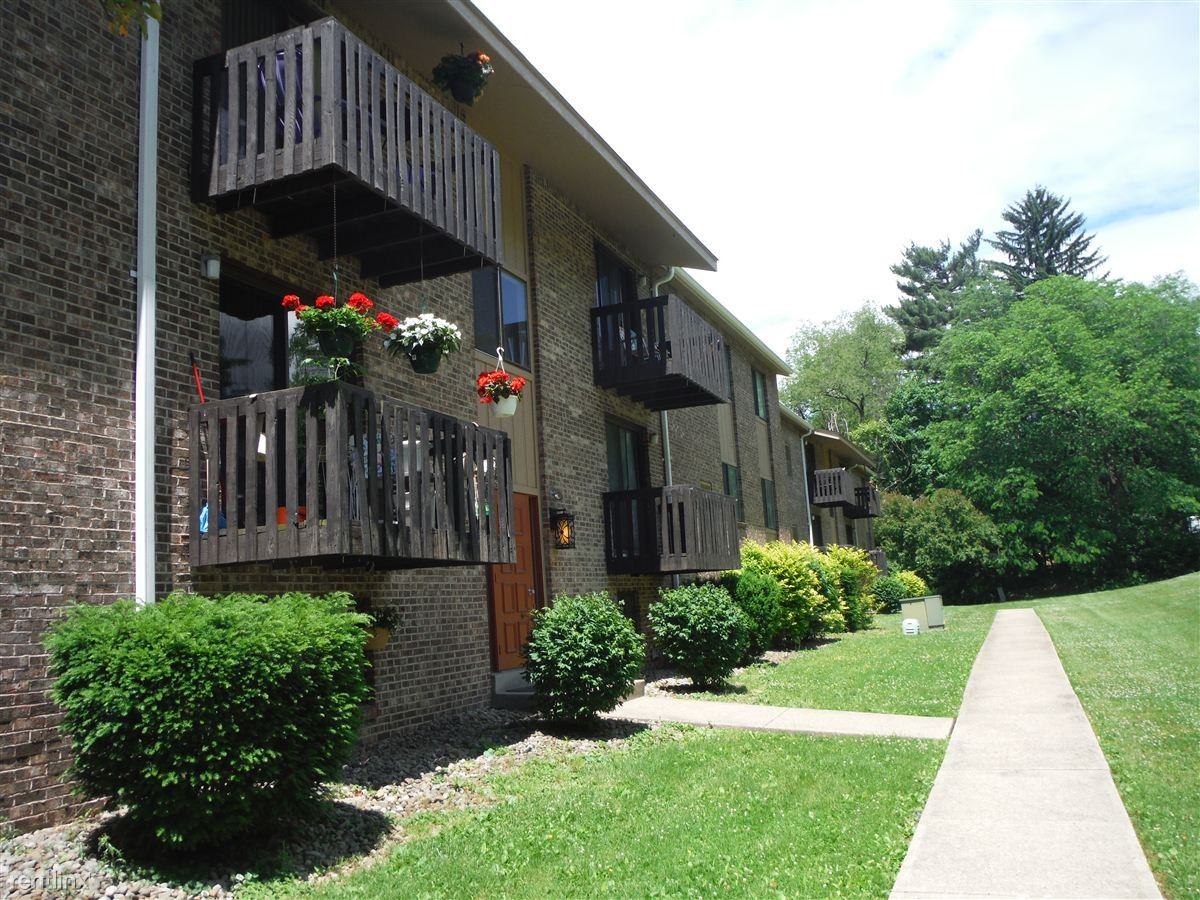 Sandy Creek Apartments - Photo 2 of 15