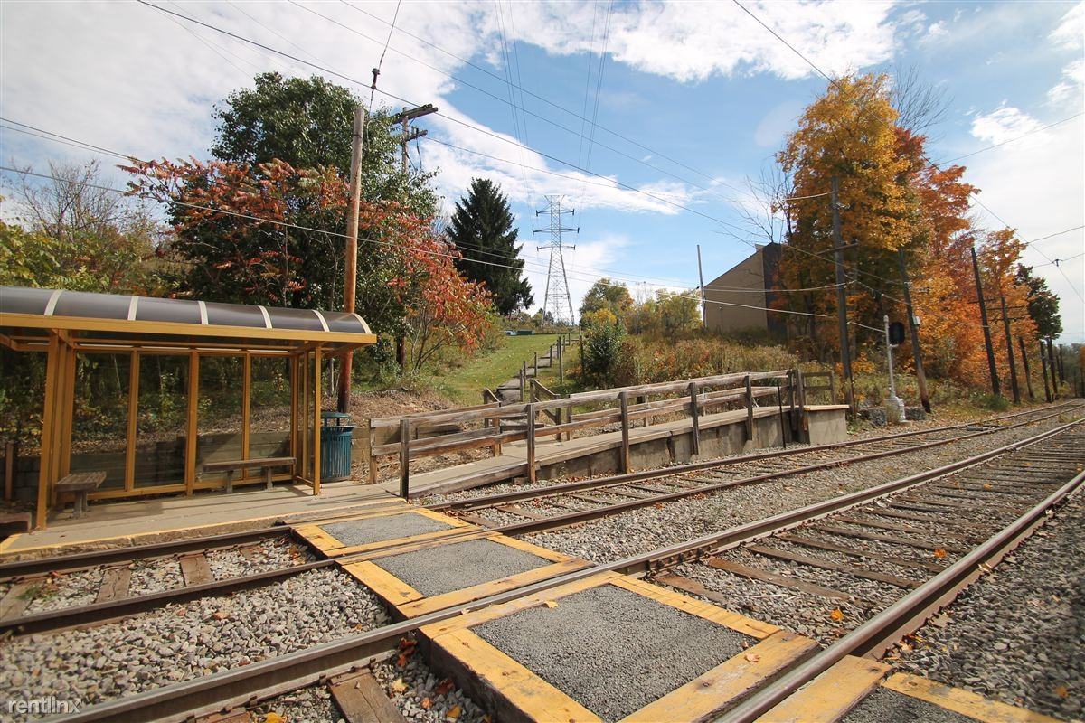 Eagle Nook Apartments - Photo 3 of 4