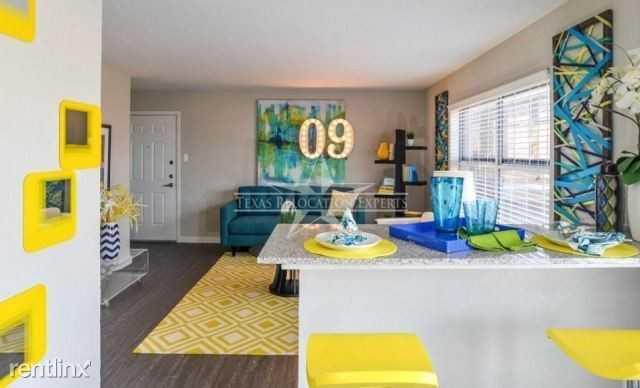 8446 Country Village St - Photo 3 of 9