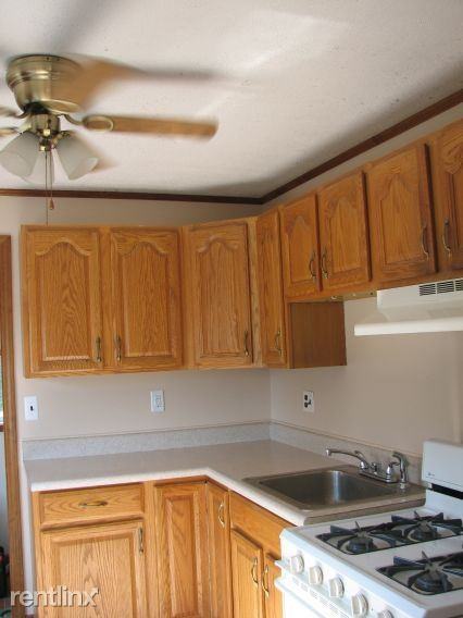 35040 Cherry Hill Rd - Photo 2 of 7