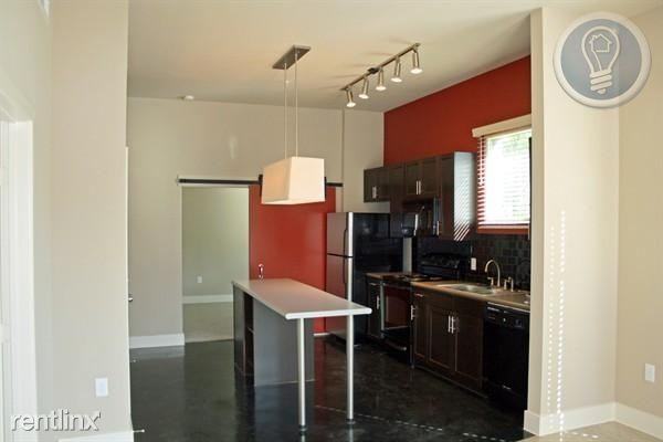 Sugaree Ave - Property ID: 7L7676 - Photo 3 of 10