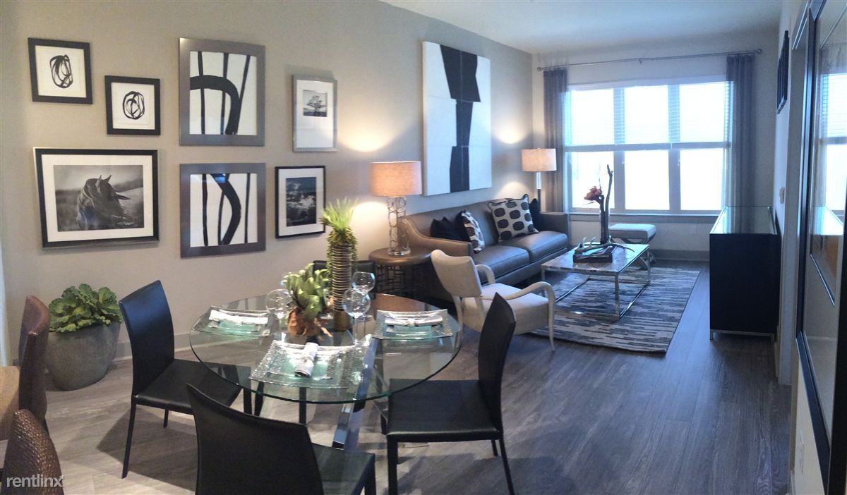 Barton Springs Rd - Property ID: 1L00725 - Photo 2 of 11