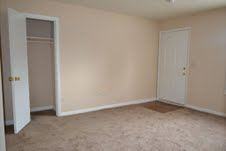 215 Paper Mill Rd - Photo 2 of 9