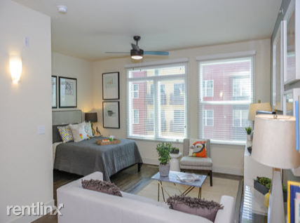 3100 Esperanza Xing - Photo 3 of 5