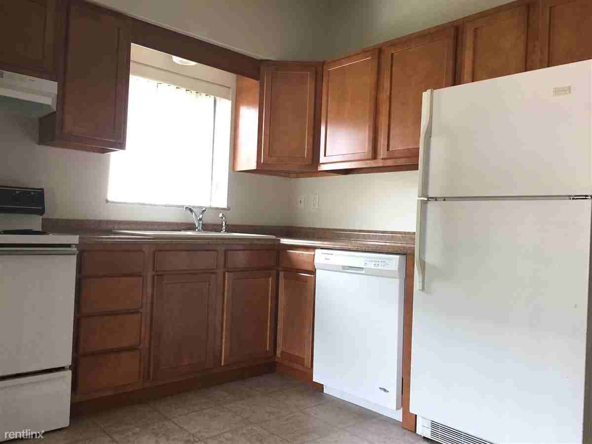 Stone Church Apartments - Photo 2 of 8