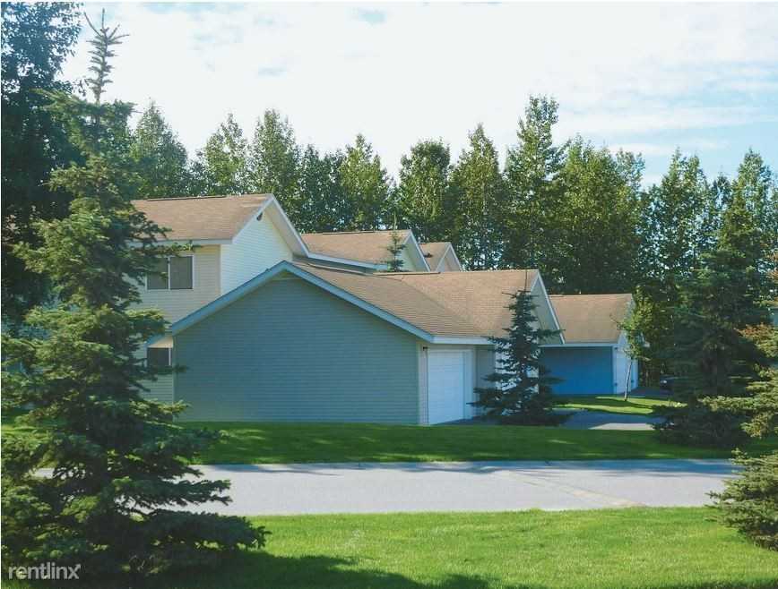 Hampstead Heath Apartments - Photo 2 of 11