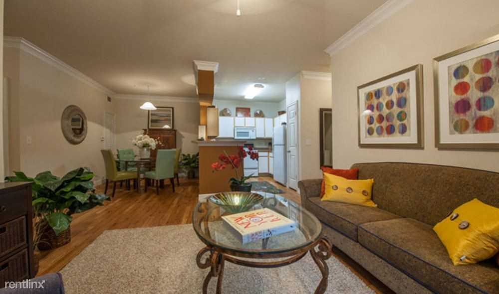 Northpark Plaza @ 494 - Photo 3 of 9