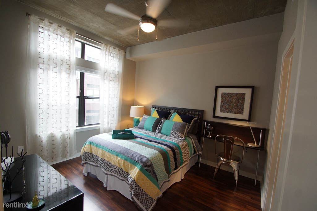 1720 Barton Springs Rd - Photo 3 of 22