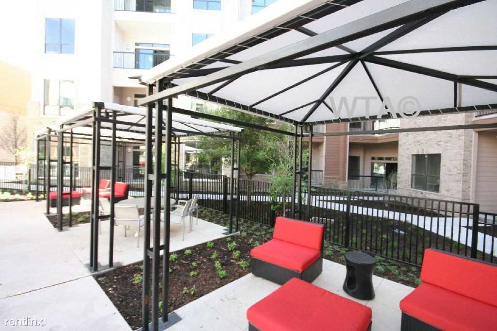 4600 Mueller Blvd - Photo 2 of 10