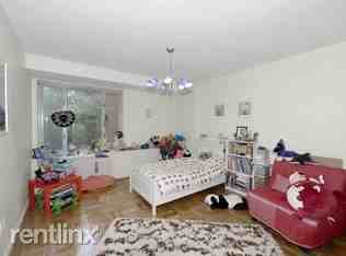 4301 Massachusetts Ave NW - Photo 3 of 25