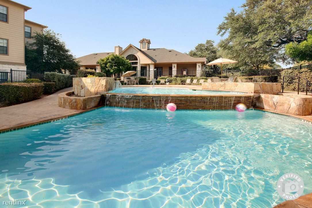 Vance Jackson Woodstone Apartments Vance Jackson Rd, San Antonio