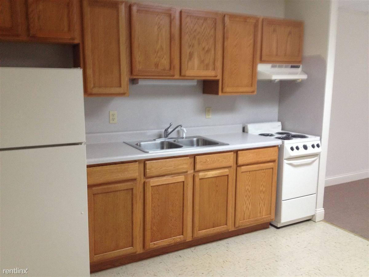 Parkland Manor Apartments - Photo 2 of 8