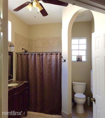 1112 Wild Cherry Ln - Photo 3 of 9